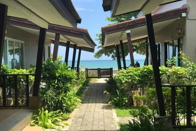 Dang Sea Beach Bungalow