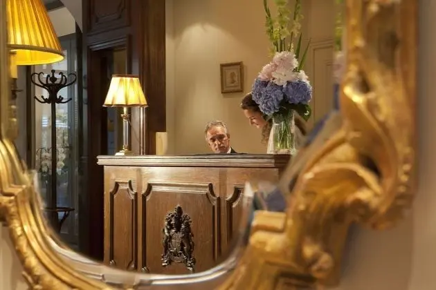 Hotel d'Angleterre Saint Germain des Prés - Lobi