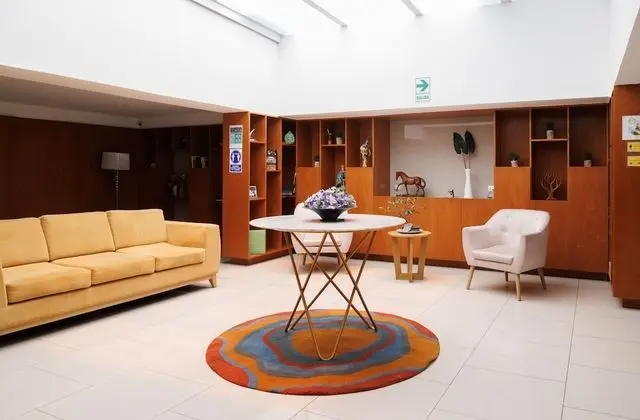 Daniel's Apart Hotel - Lobi