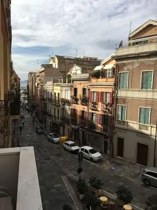Dani's House - 1
