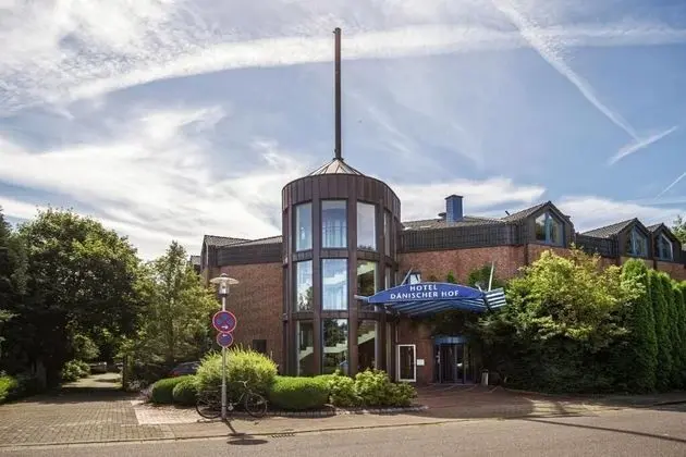 Hotel Dänischer Hof Altenholz by Tulip Inn - Dış Mekan