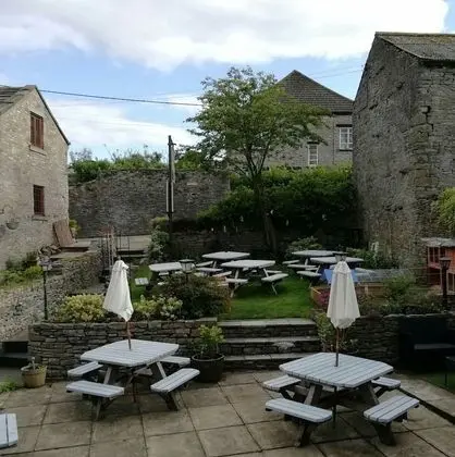 The Dante Arms - Oda Düzeni