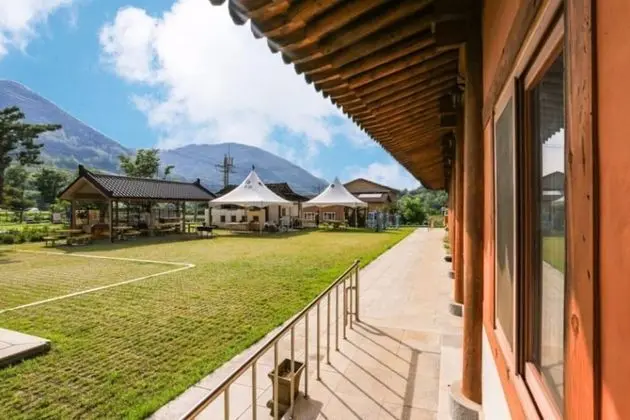 Danyang Hanok Recreation Vil Pension