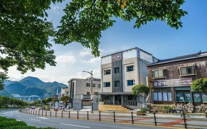 Danyang Meros Hotel