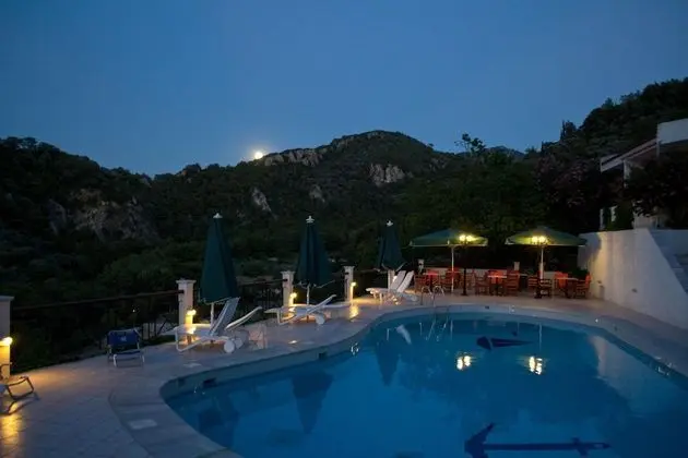 Daphne Hotel - Havuz