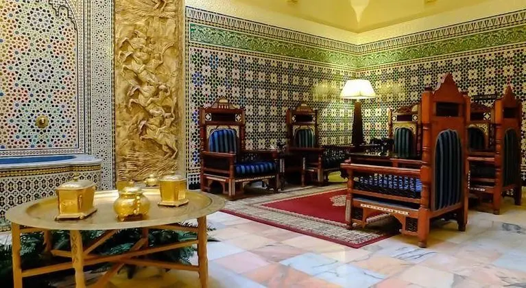 Dar Al Madina Al Kadima - Genel