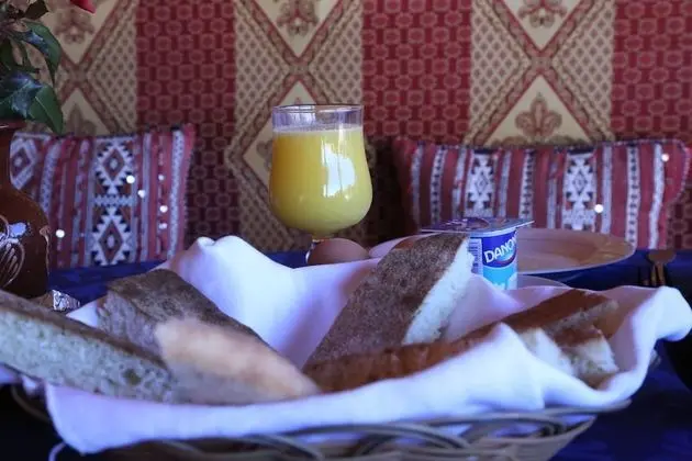 Dar Alfourssane - Yerinde Yemek