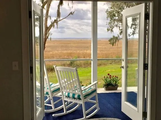 Darien Waterfront Inn - Oda Manzaraları