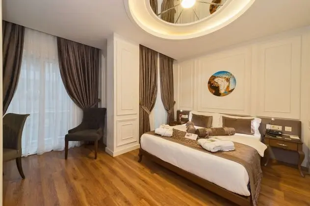 Darkmen 2 Hotel - Öne Çıkan Resim