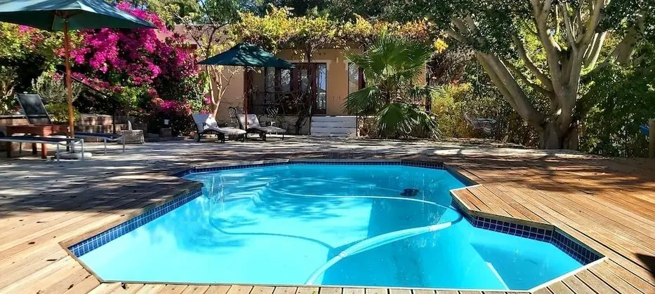 Darling Lodge Guest House - Havuz