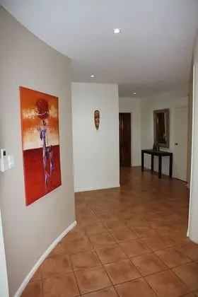 Darwin Deluxe Apartments - Lobi