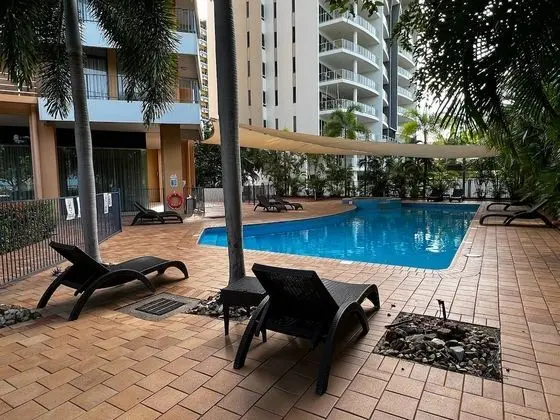 Darwin Esplanade Central - Havuz
