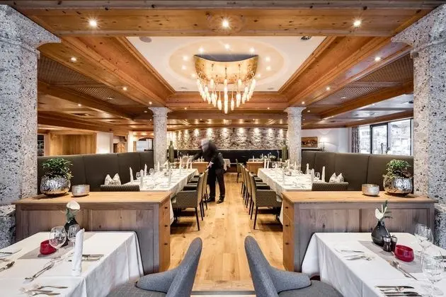 Das Central - Alpine. Luxury. Life, Sölden - Yerinde Yemek