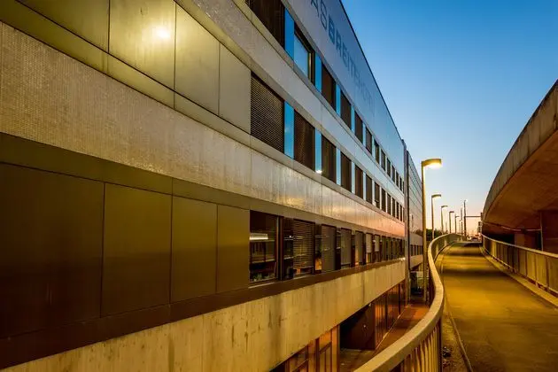 Dasbreitehotel Am Rhein