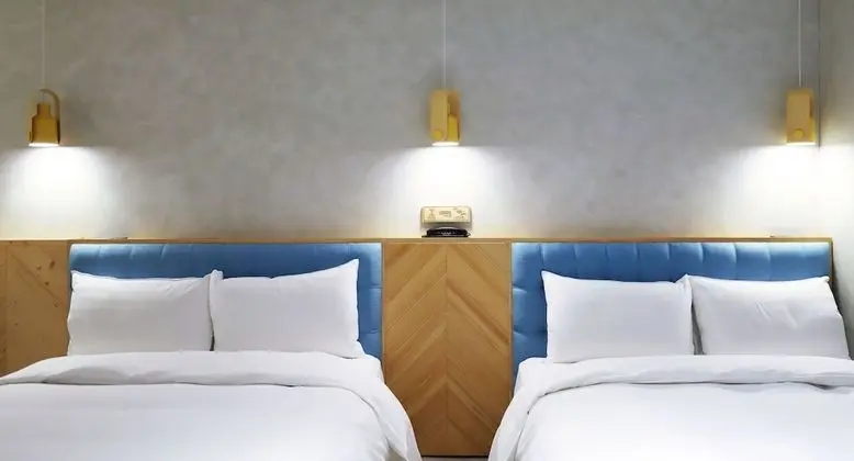 Dash 23 Hotel