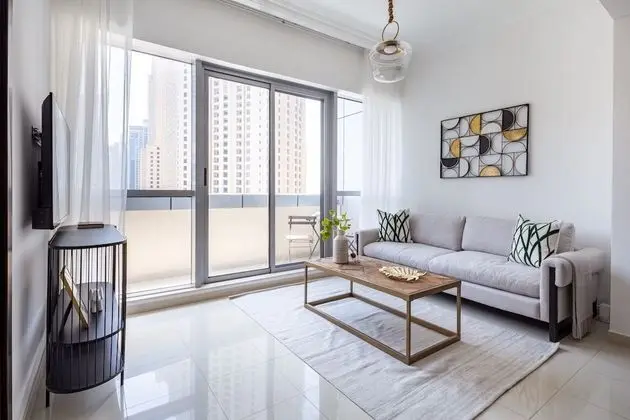 Dashing 1BR Apartment In Dubai Marina - Öne Çıkan Resim