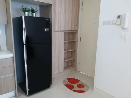 Dashing 1BR Next To Surian MRT 31 - Lobi