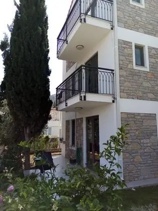 Datça Zeytinevleri Apart