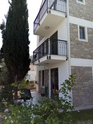 Datça Zeytinevleri Apart