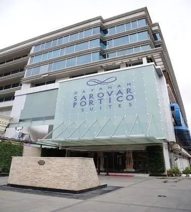 Davanam Sarovar Portico Suites Bengaluru - Dış Mekan