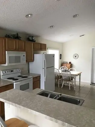 Davenport Vacation Homes by Shine FM - Mutfak