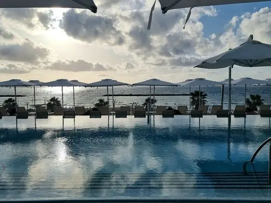 The David Kempinski Tel Aviv - Havuz