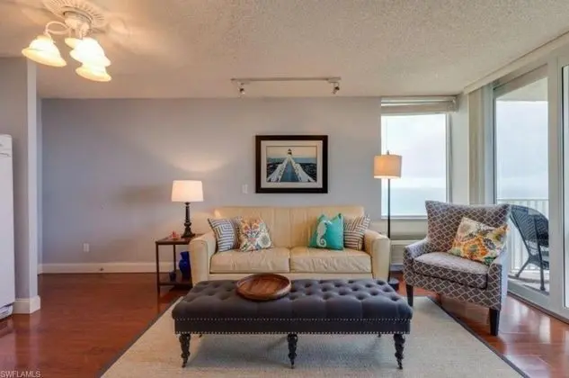 David s Estero Beach Tennis Condo - Oda