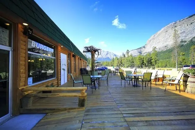 David Thompson Resort Hotel - Dış Mekan