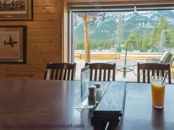 David Thompson Resort Hotel - Yerinde Yemek