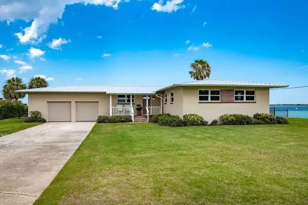 Davis Shores