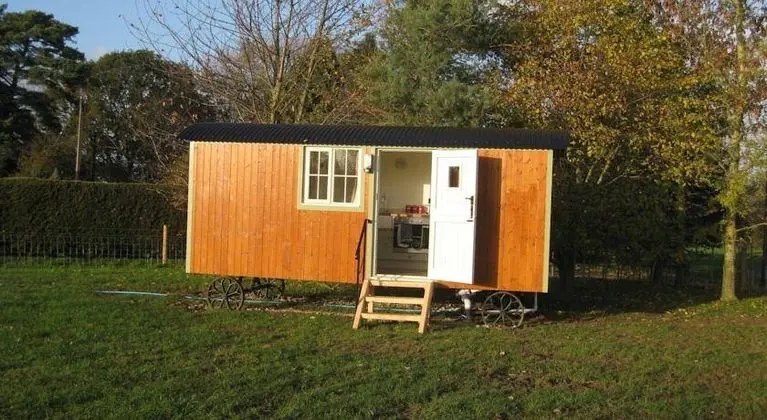 Dawn Chorus Holidays