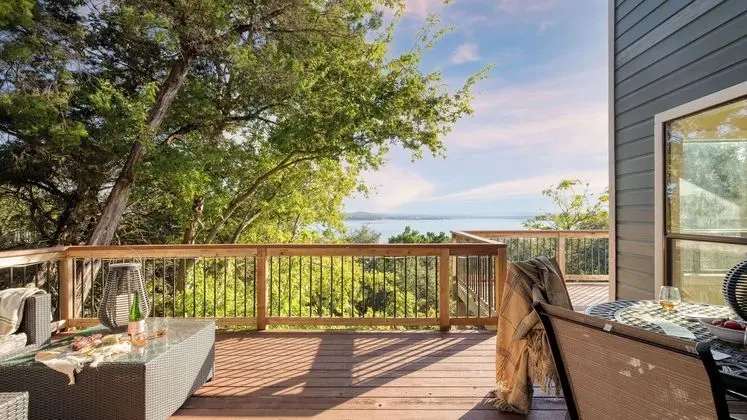 Dawson by Avantstay Serene Austin Home set Amongst Nature w/ Pool , Hot Tub & Close to Lake Travis - İç Mekan