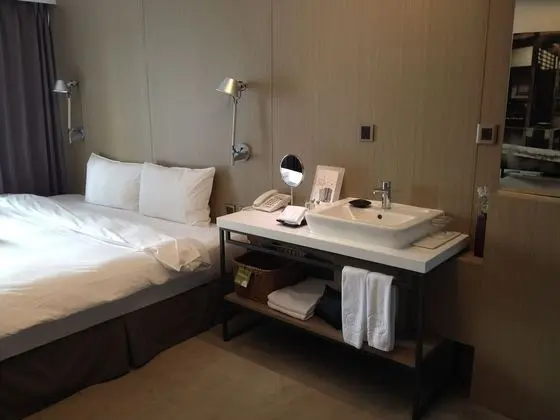 Hotel Day Plus Taichung - Oda