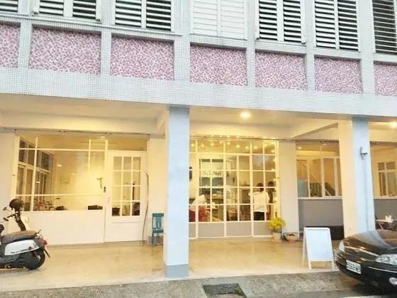 Day Risen Hostel