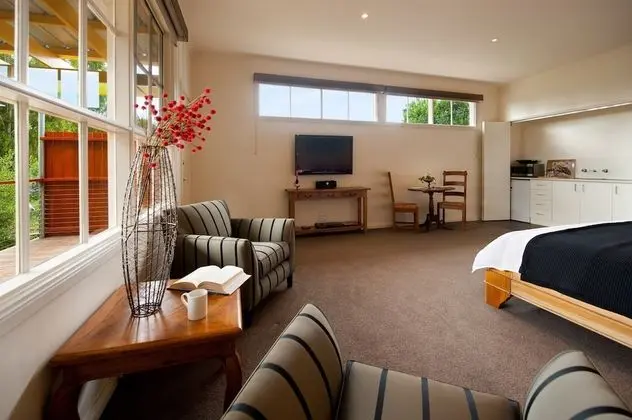 Daylesford House Studio - Öne Çıkan Resim