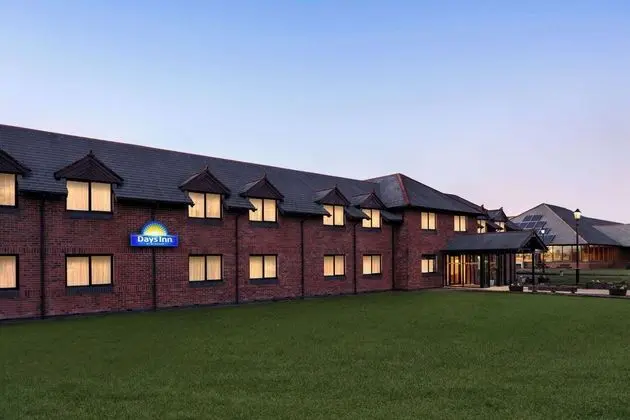 Days Inn Chesterfield Tibshelf - Dış Mekan