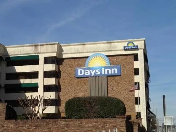 Days Inn Columbus Downtown Near Fort Benning