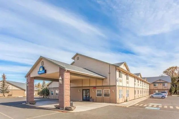 Days Inn & Conference Center by Wyndham Ellensburg