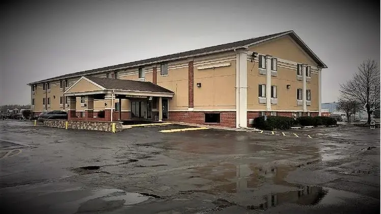 Days Inn Council Bluffs-Lake Manawa