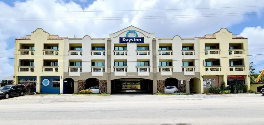 Days Inn Guam-Tamuning - 1
