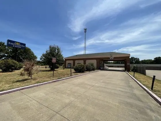 Days Inn Gun Barrel City - Öne Çıkan Resim