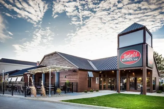 Days Inn - Iowa City Coralville