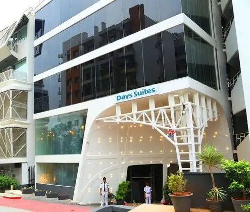 Days Inn & Suites by Wyndham Bengaluru Whitefield - Dış Mekan