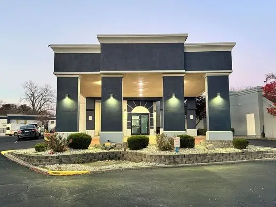 Days Inn & Suites by Wyndham Cincinnati - Öne Çıkan Resim