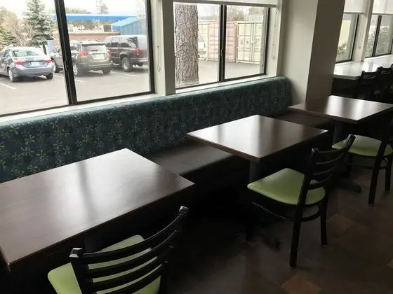 Days Inn & Suites by Wyndham East Flagstaff