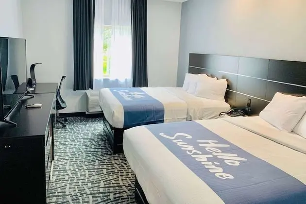 Days Inn & Suites by Wyndham Horn Lake/Memphis Graceland - Oda