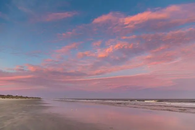 Days Inn & Suites by Wyndham Jekyll Island - Plaj