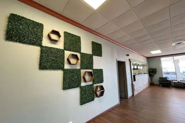 Days Inn & Suites by Wyndham Springfield OH - Lobi