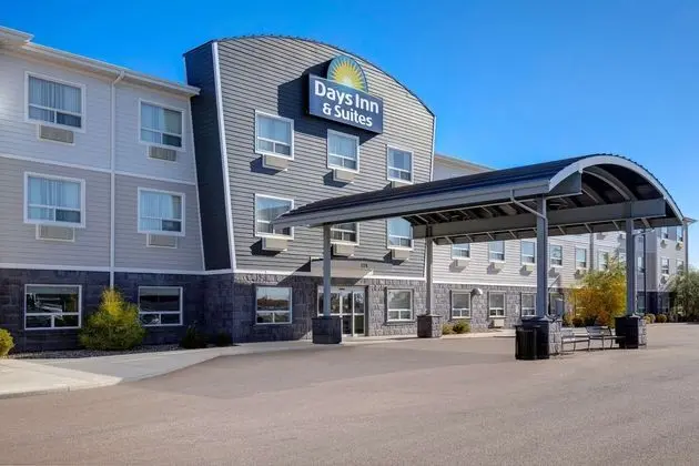 Days Inn & Suites by Wyndham Warman Legends Centre - Öne Çıkan Resim