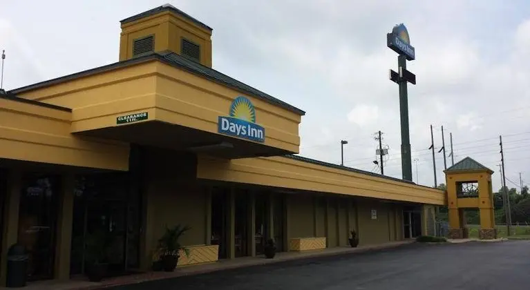 Days Inn by Wyndham Attalla